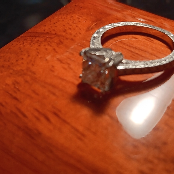 WEDDING/ENGAGEMENT RING💍 - Picture 4 of 16
